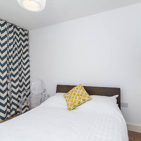 Joivy Lovely Studio Flat With Terrace In Southeast London Exterior photo