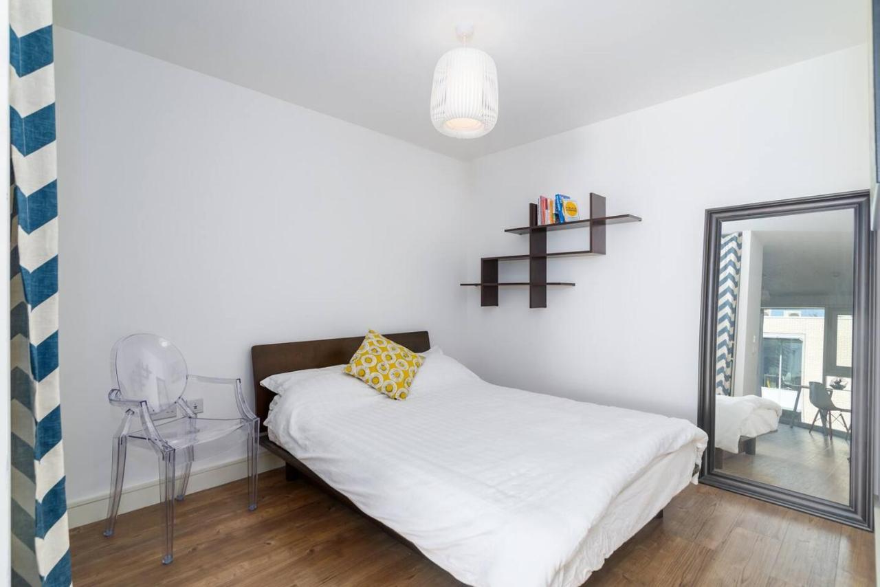 Joivy Lovely Studio Flat With Terrace In Southeast London Exterior photo