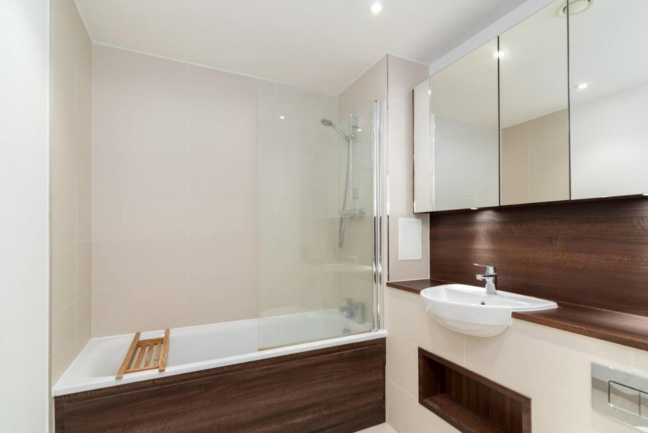 Joivy Lovely Studio Flat With Terrace In Southeast London Exterior photo